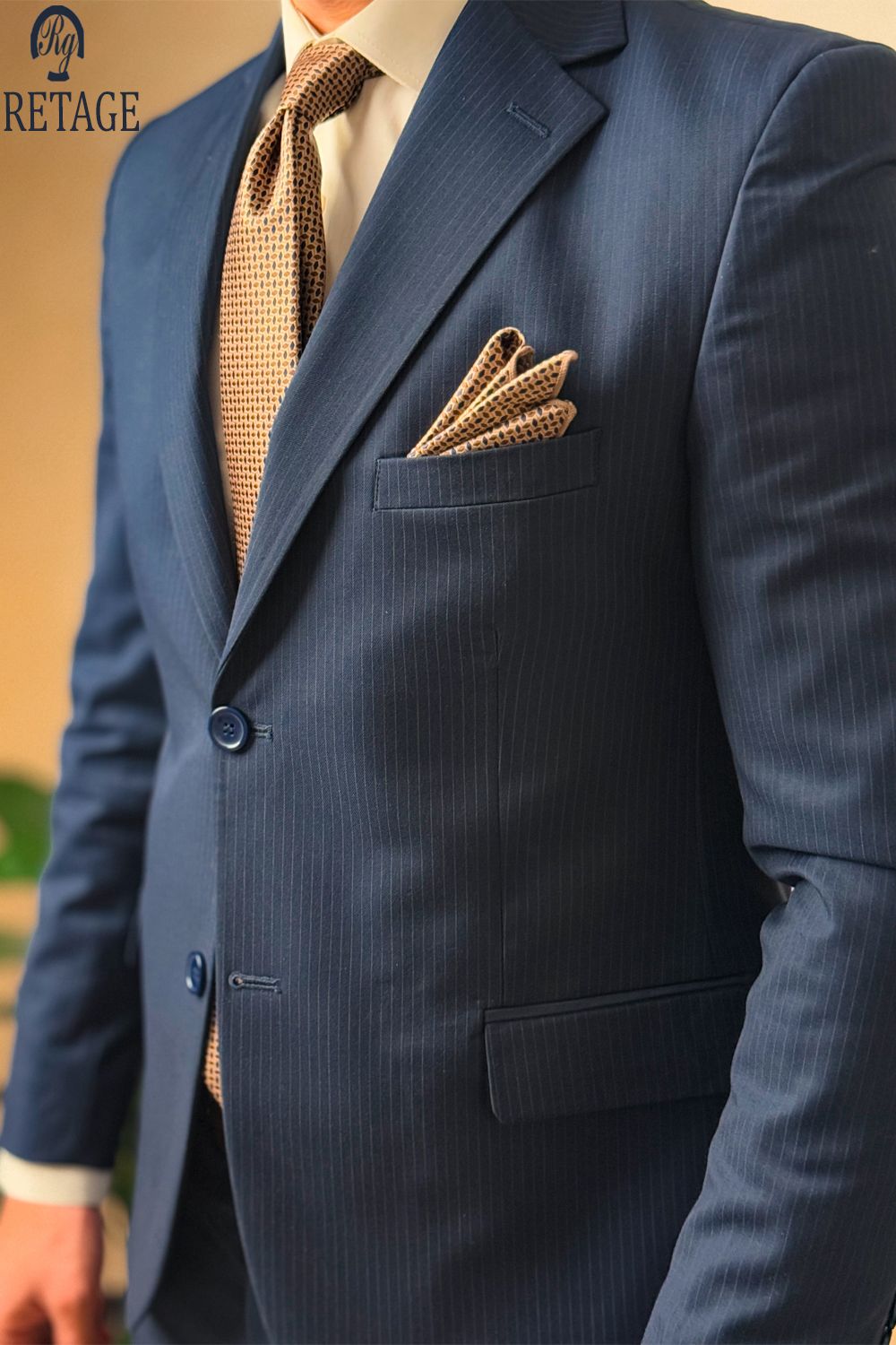 striped suit - Dark Navy