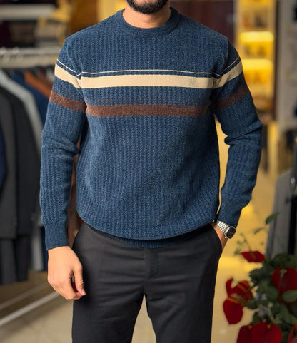 Classic Round Neck Pullover - Navy