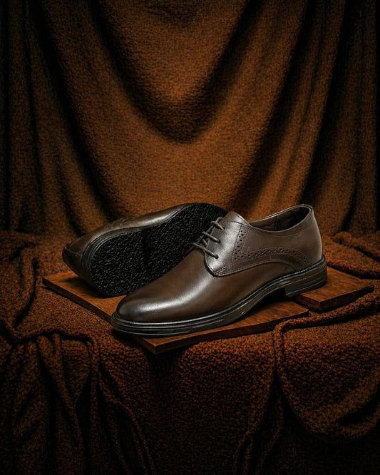 classic lace-up shoes brown