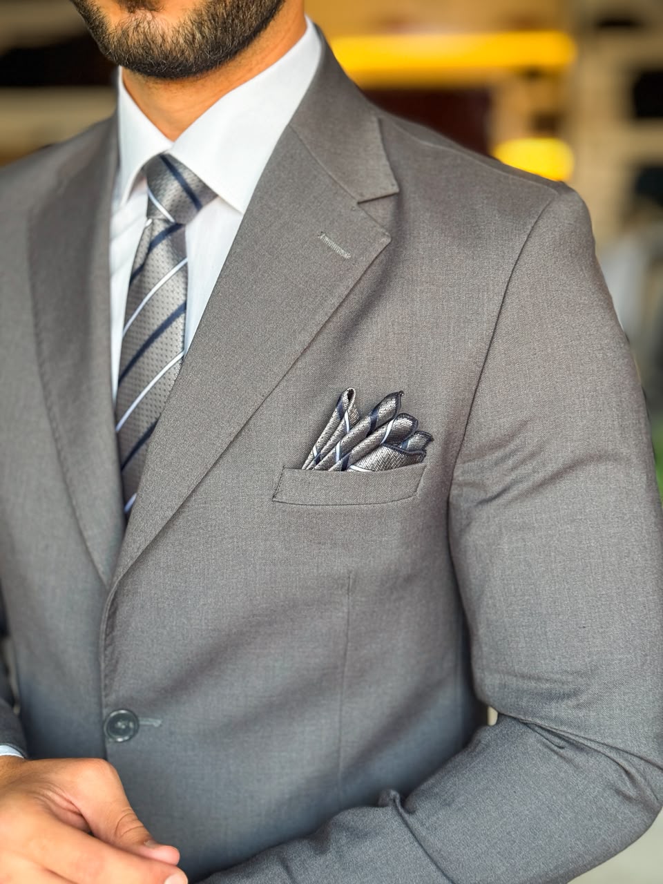 suit-dark gray